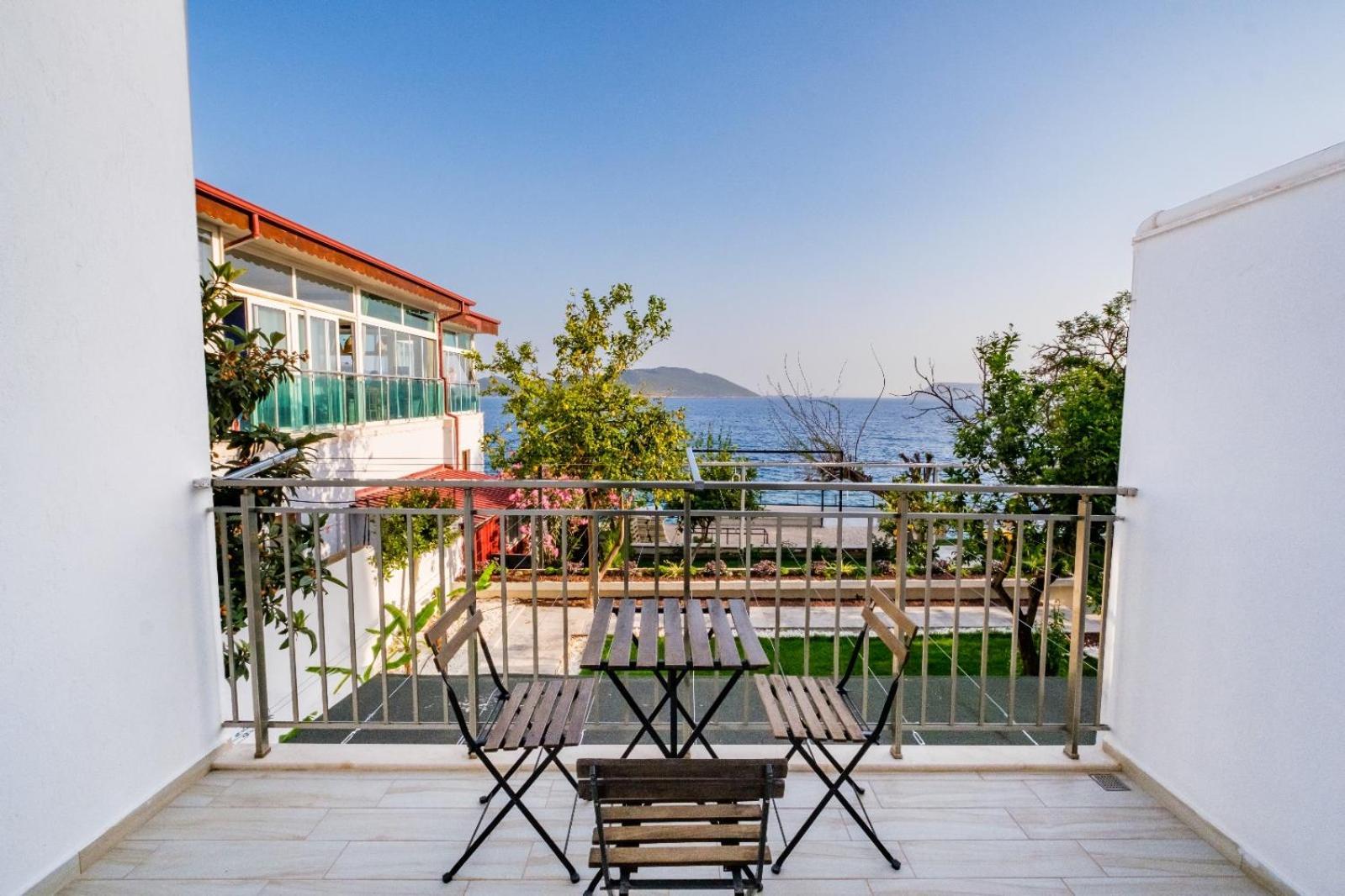 Sardunya Andifli Otel Каш Экстерьер фото